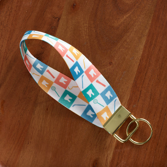 DENTAL WRISTLET